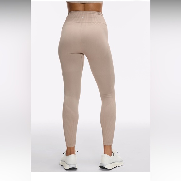 Peloton Taupe Leggings - Picture 3 of 7